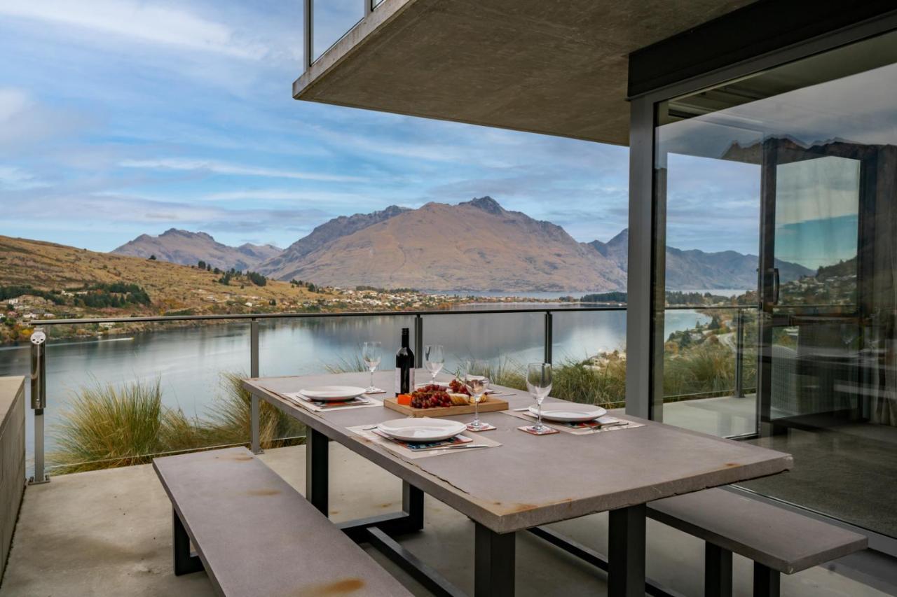 Lakeview Retreat - Queenstown Holiday Home Kültér fotó